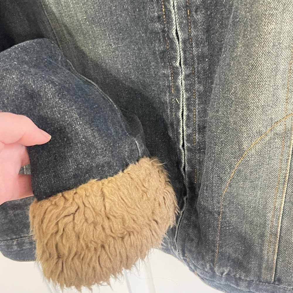 Vintage Jean Jacket Faux Fur Trim Size Large Full Zip Up Penny Lane Coat Y2K - Picture 4 of 8